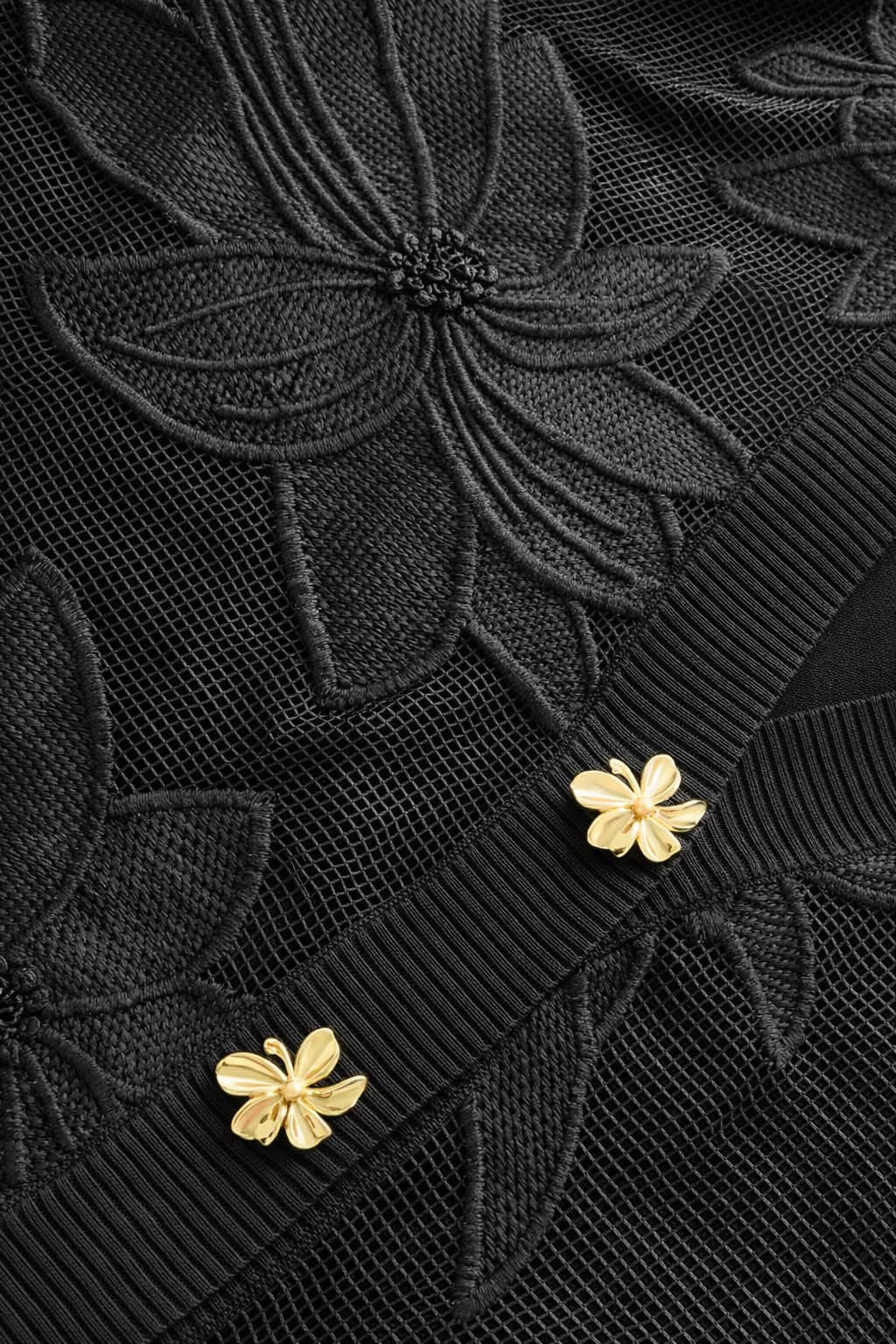 Cardigan FLORE en viscose, détail de la matière