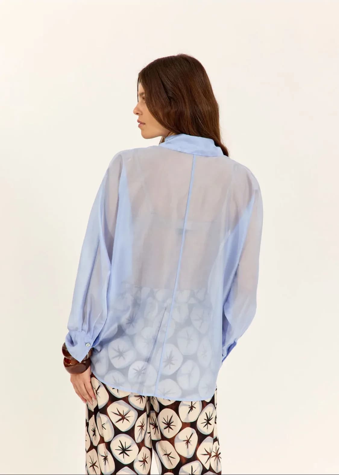 Chemise, détail des finitions