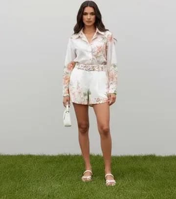Short FANNY en polyester multicolore, de profil