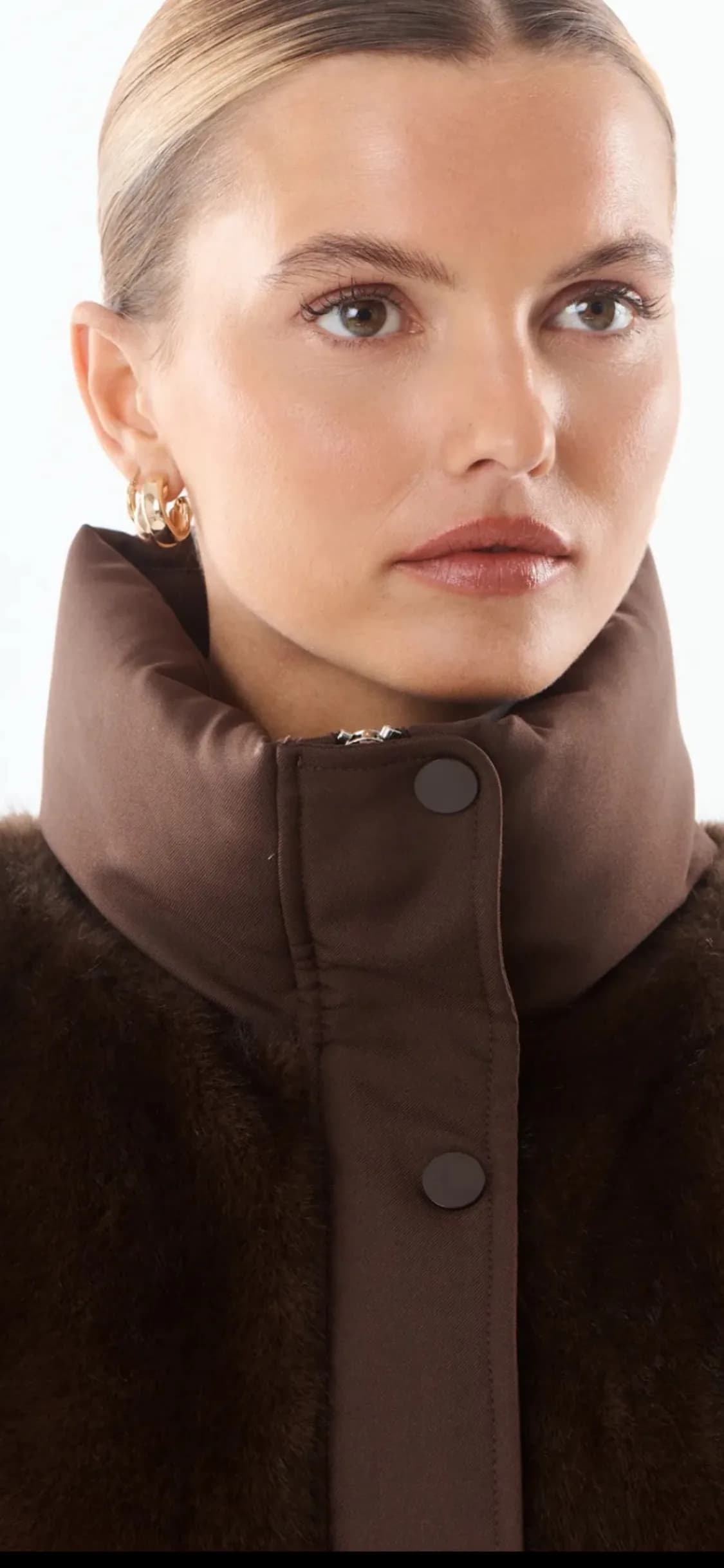 Veste Polly en polyester marron chocolat, vue de détail