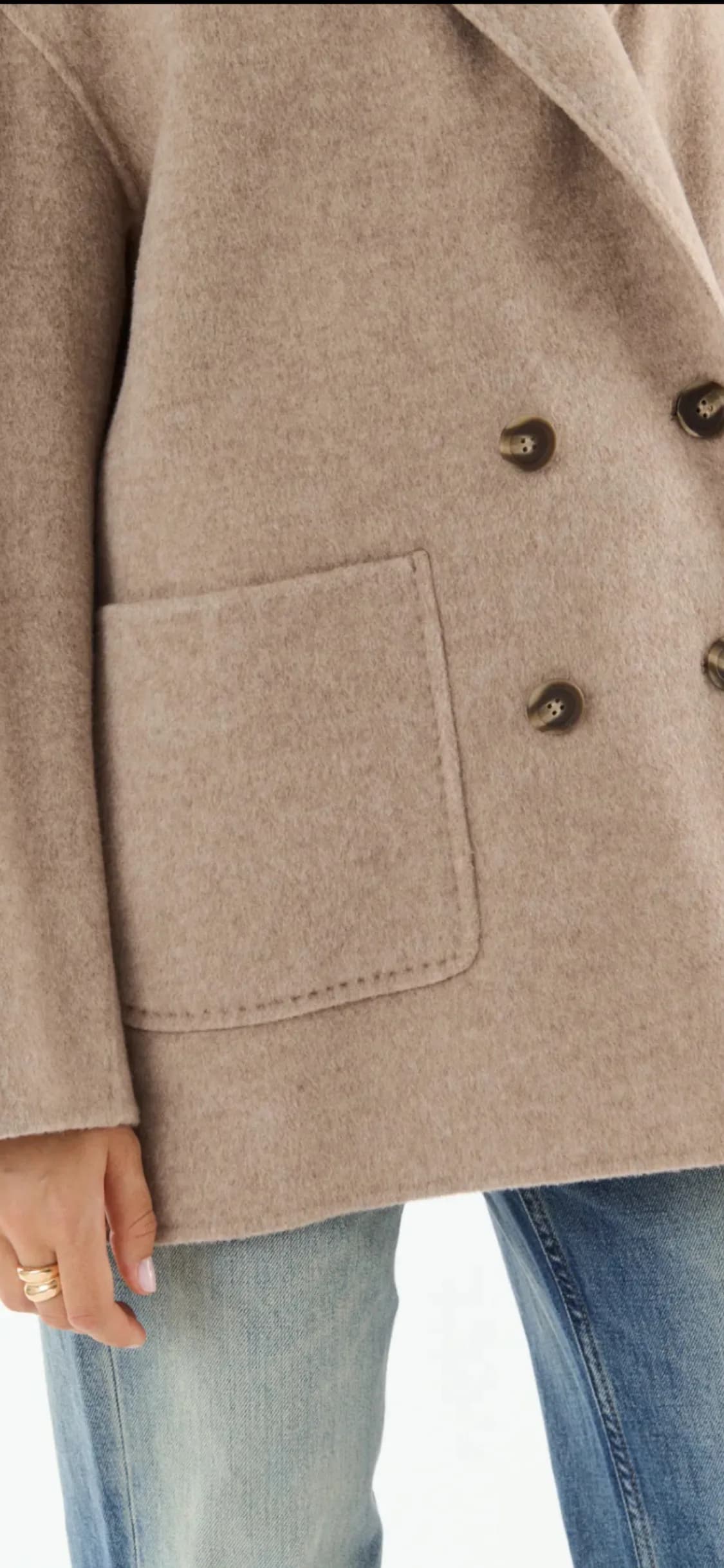 Veste Sammie en laine taupe, de profil