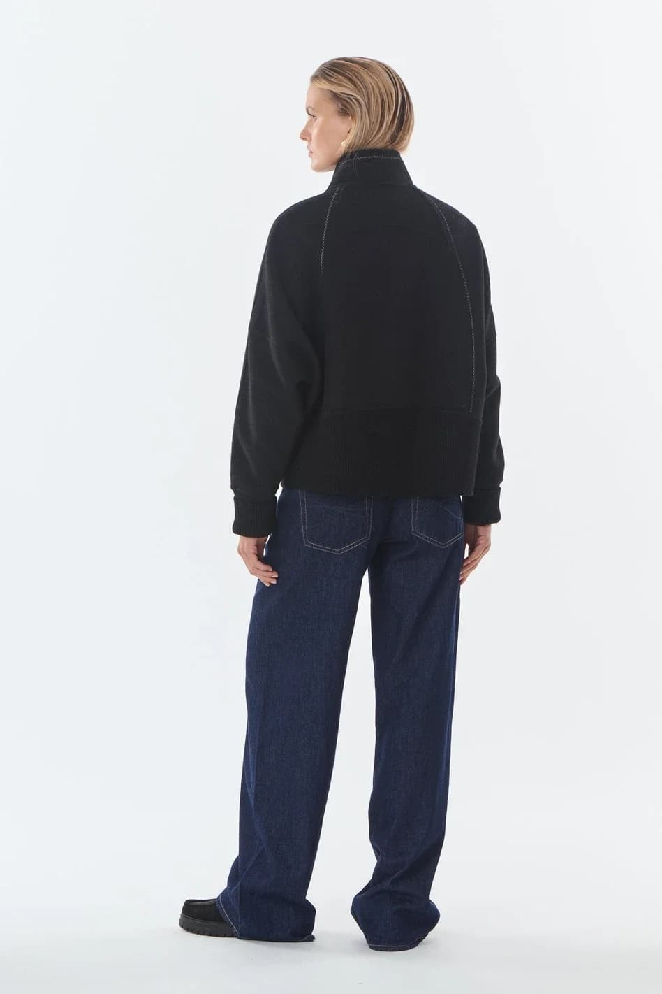 Veste courte en laine et cachemire, col montant, vue 17