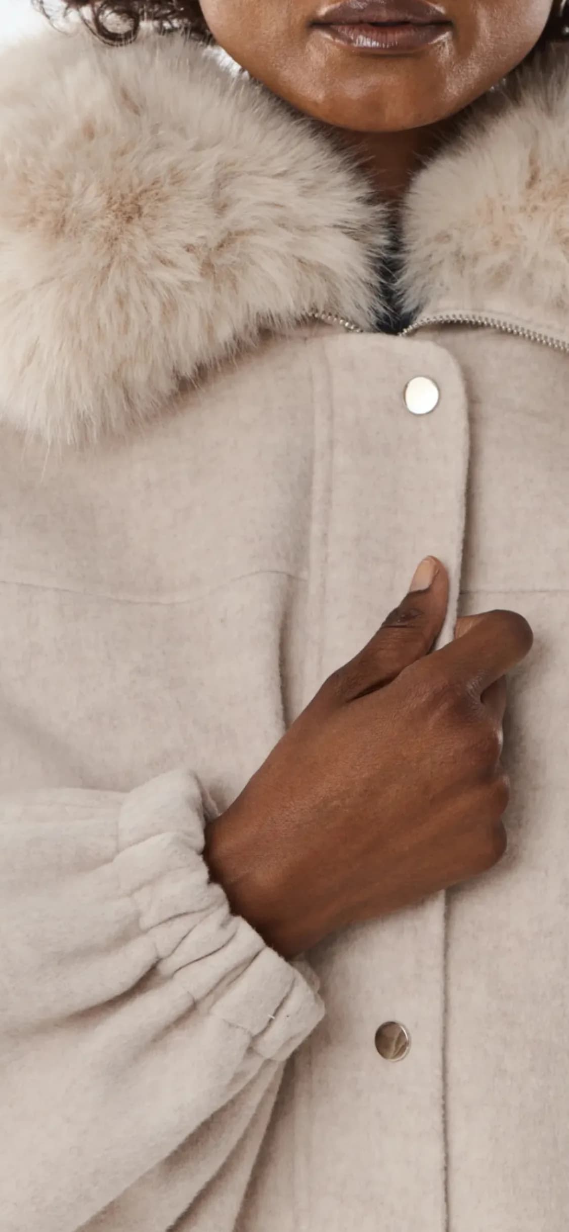 Veste beige à col fourrure, laine et cachemire, vue 3